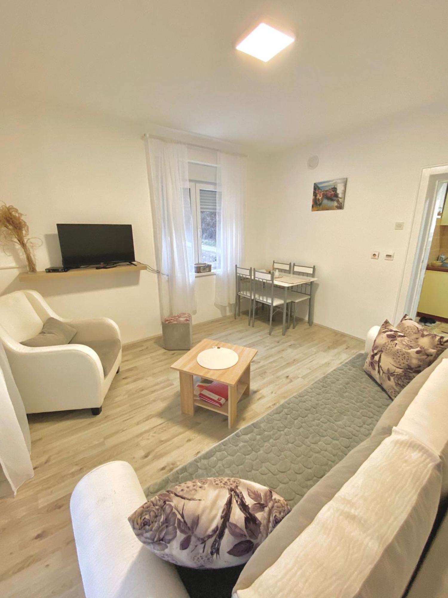 Apartman Bogdan Čačak Eksteriør bilde